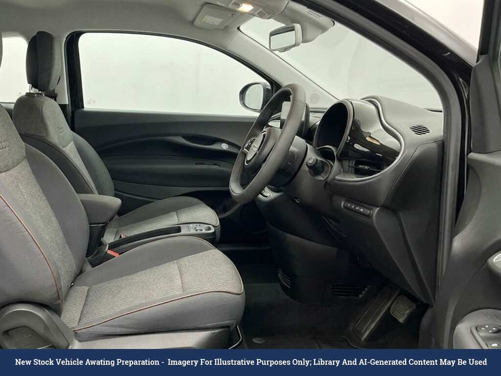 Fiat 500E 42Kwh Icon Hatchback 118 Ps Black #2