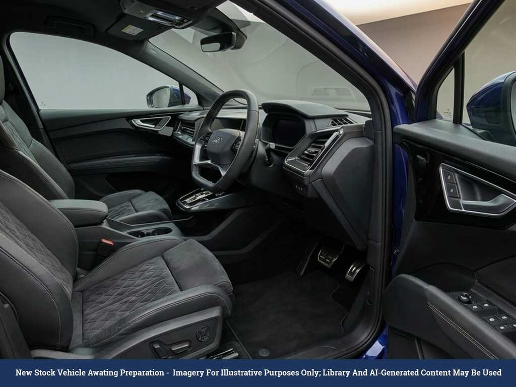 Audi Q4 E Tron 40 S Line Sportback 82Kwh 204 P Blue #3