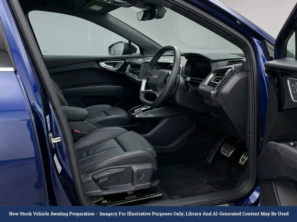 Audi Q4 E Tron 40 S Line Sportback 82Kwh 204 P Blue #2