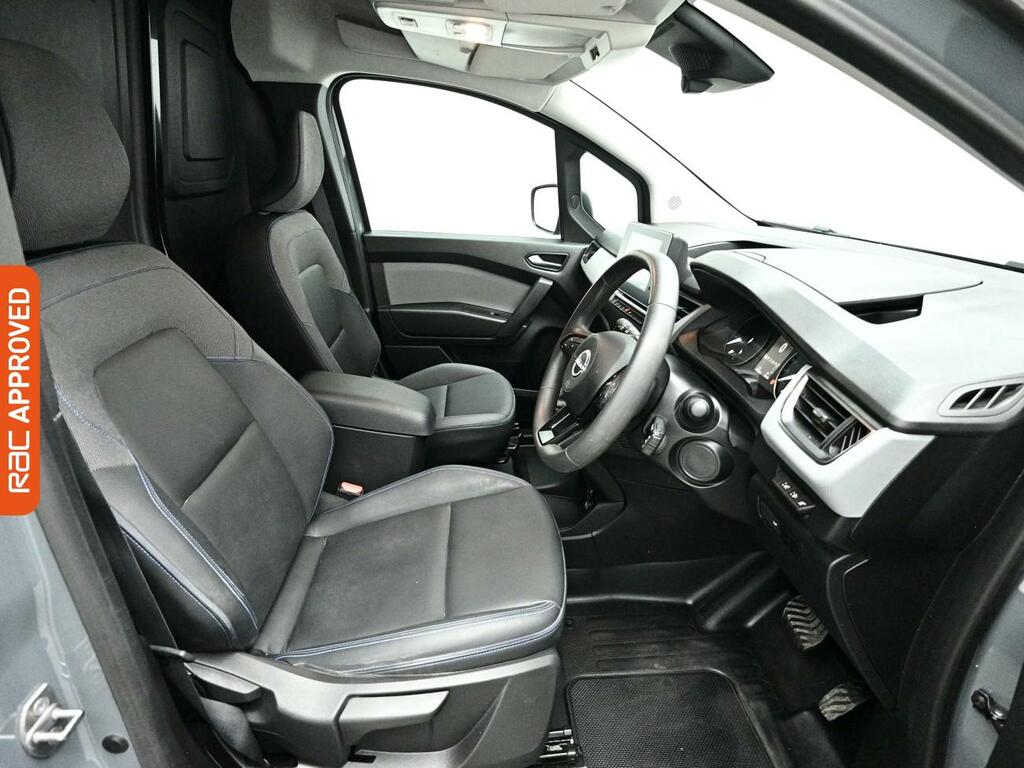 Nissan TOWNSTAR 45Kwh Tekna Panel Van 6Dr L2 122 Ps Grey #2
