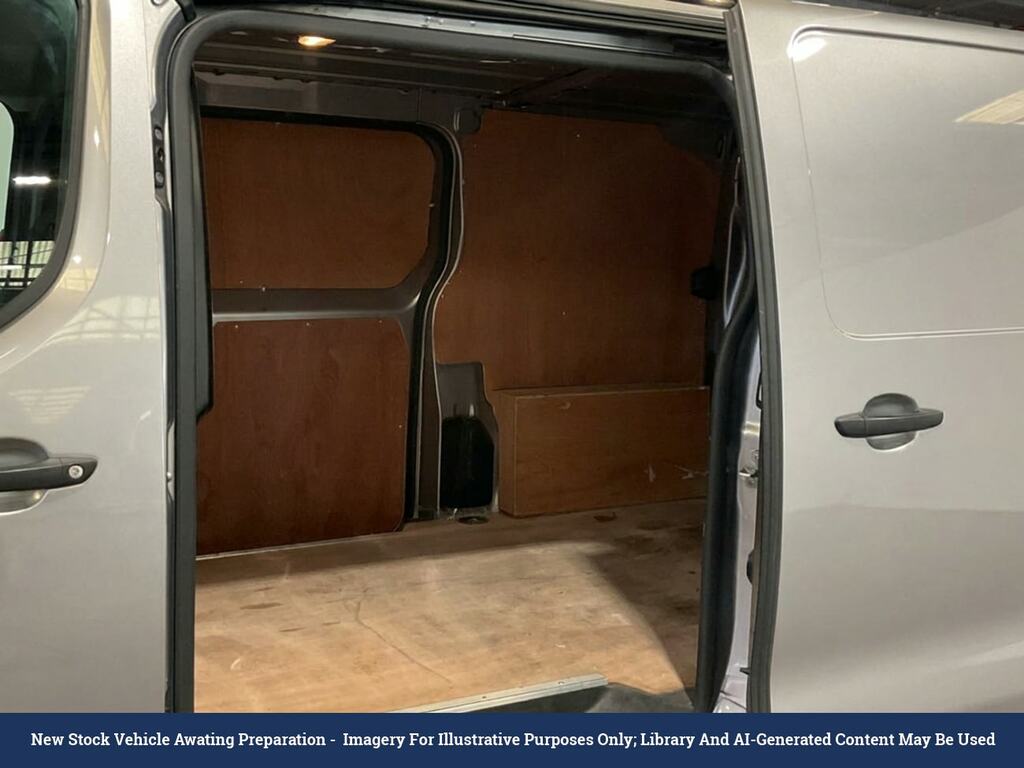 Toyota PROACE 1.5D Active Medium Panel Van 6Dr Mwb Grey #3