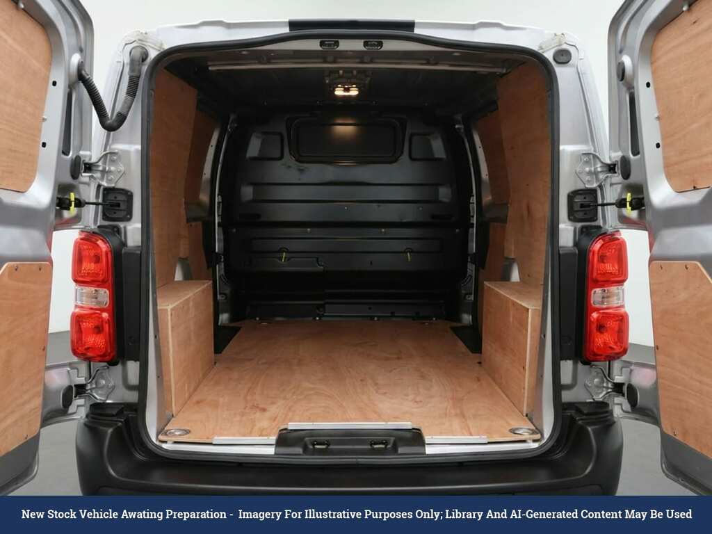 Toyota PROACE 1.5D Active Medium Panel Van 6Dr Mwb Grey #4