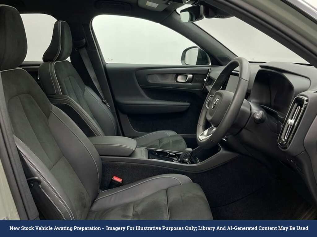 Volvo C40 Twin Recharge 78Kwh Ultimate Suv Green #3