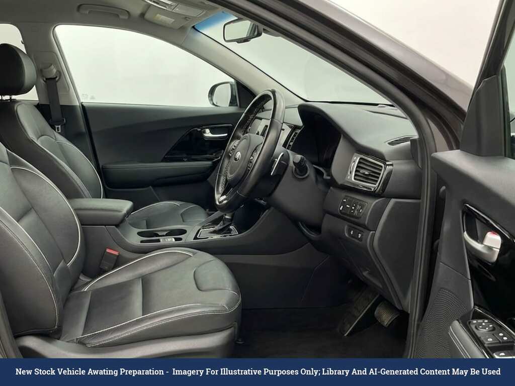 Kia e-Niro 64Kwh First Edition Suv 201 Bhp Grey #2