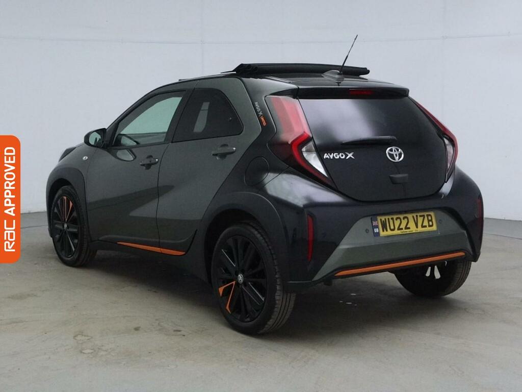 Toyota Aygo X 1.0 Vvt-i Limited Edition Canvas Roof Hatchback WU22VZB Green #4