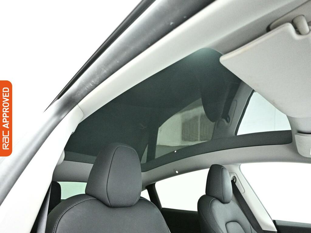 Tesla Model Y Suv Rwd 346 Ps AJ23VNN White #3