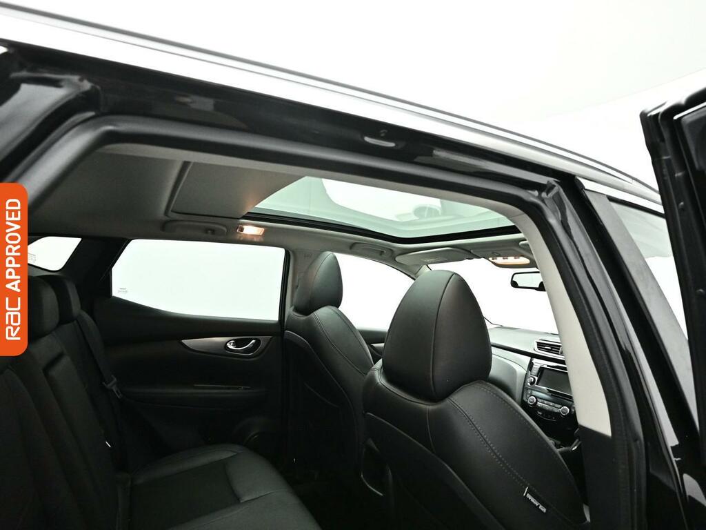 Nissan Qashqai 1.3 Dig-t Tekna Suv Euro 6 Ss BG19UVN Black #3