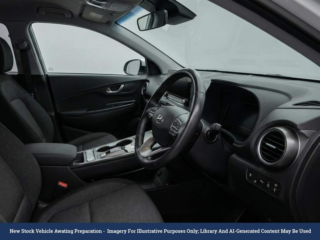 Hyundai Kona 64Kwh Premium Suv 10.5Kw Charge White #2