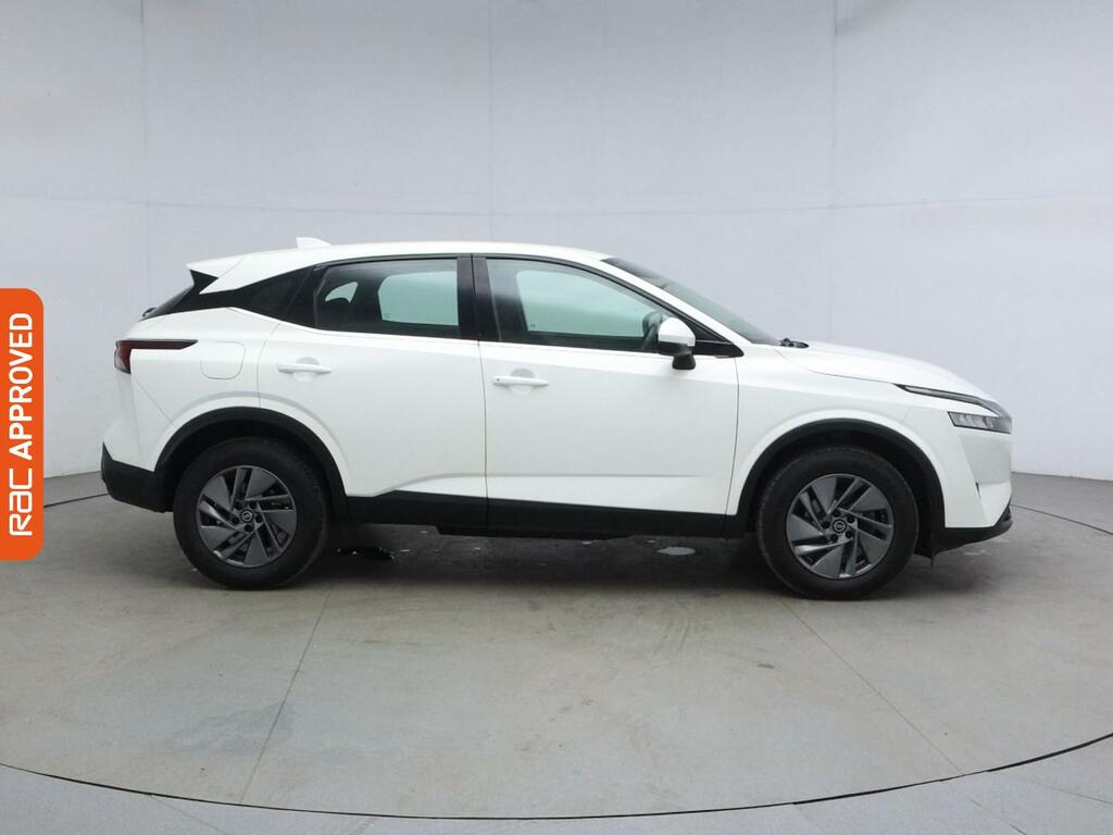 Nissan Qashqai 1.3 Dig-t Mhev Acenta Premium Suv Hybri DY71RVJ White #5
