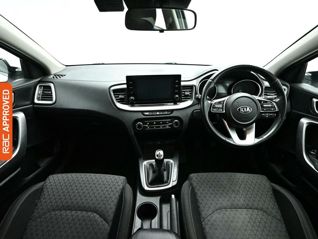 Kia Ceed 1.0 T-gdi 2 Hatchback Euro 6 S LR71PKZ White #2