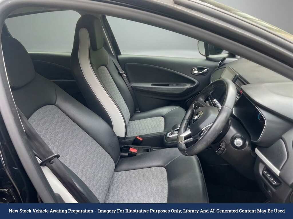 Renault Zoe R135 Ev50 52Kwh Gt Line Hatchback Aut Black #3