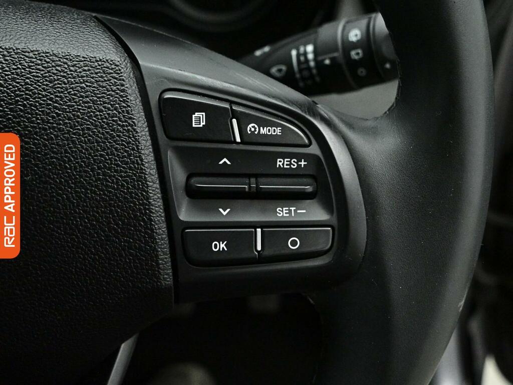 Hyundai I10 1.0 Play Hatchback #19
