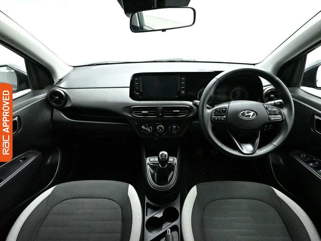 Hyundai I10 1.0 Play Hatchback #2