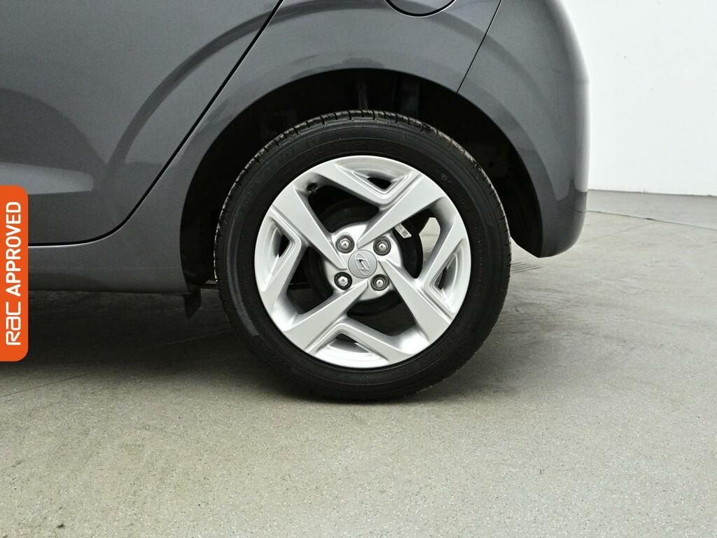 Hyundai I10 1.0 Play Hatchback #24