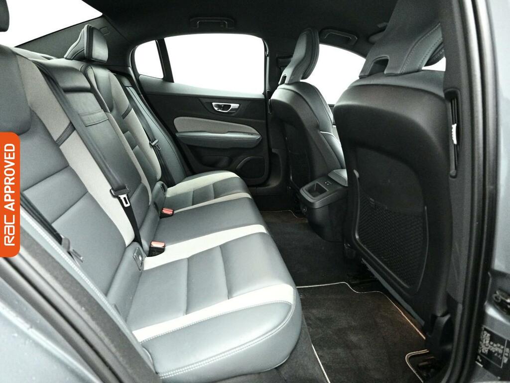 Volvo S60 2.0H T8 Recharge 11.6Kwh Polestar Engineered Saloo Grey #10