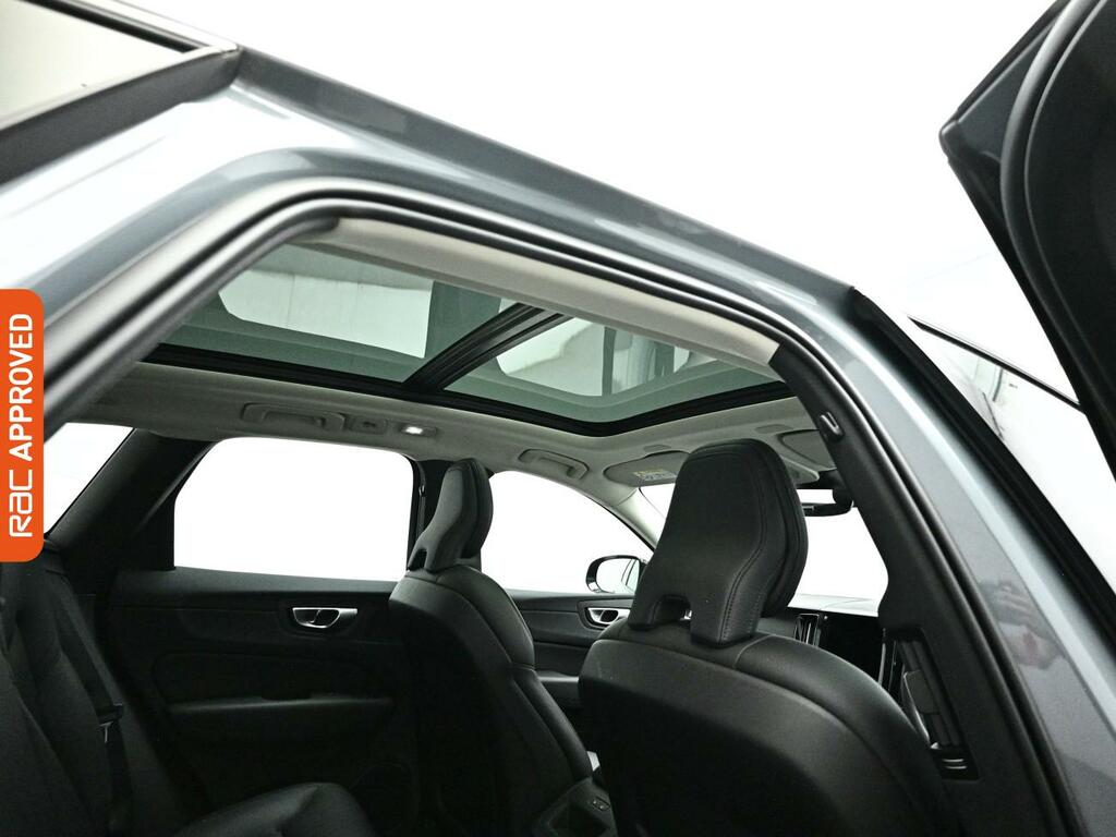 Volvo XC60 2.0H T6 Recharge 18.8Kwh Plus Suv Plug- Grey #3