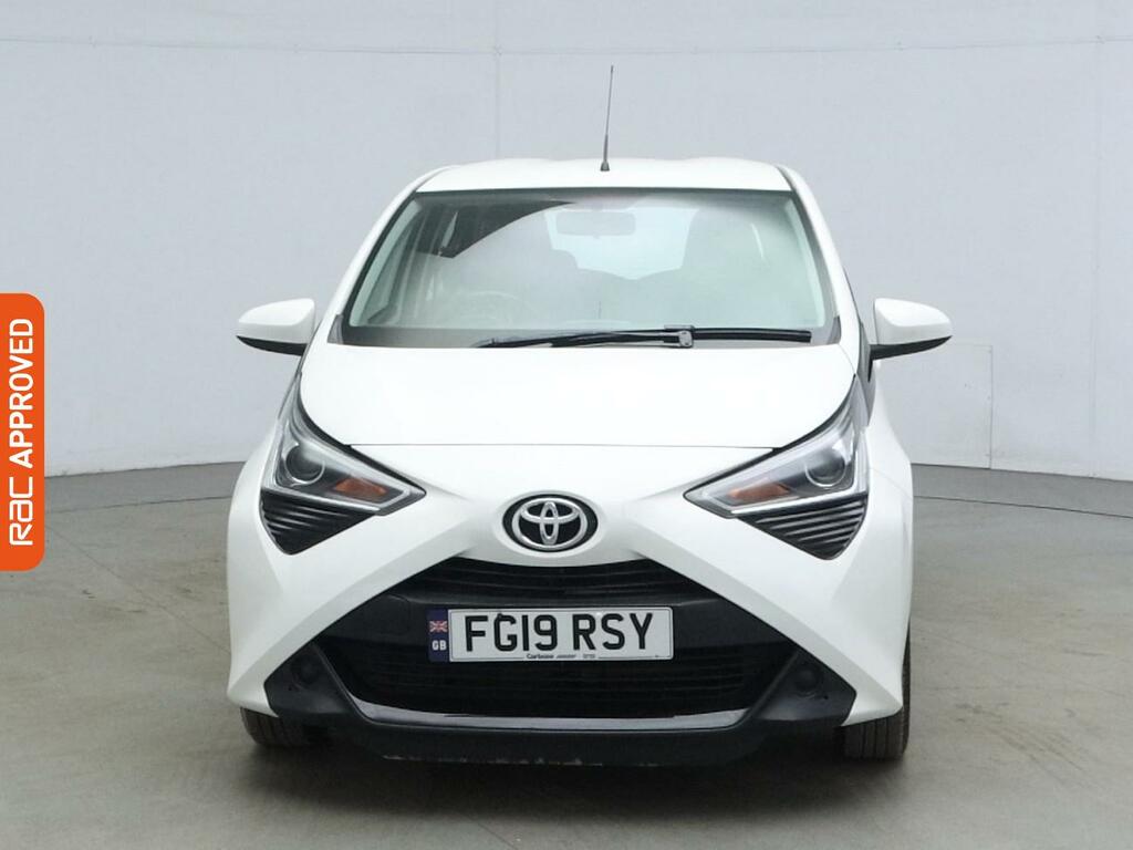 Toyota Aygo 1.0 Vvt-i X-play Hatchback Euro White #6