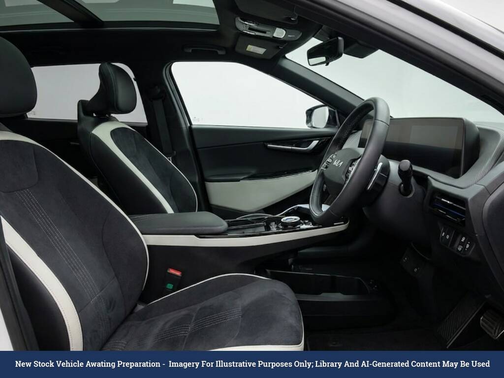 Kia EV6 77.4Kwh Gt-line S Hatchback 225 White #2