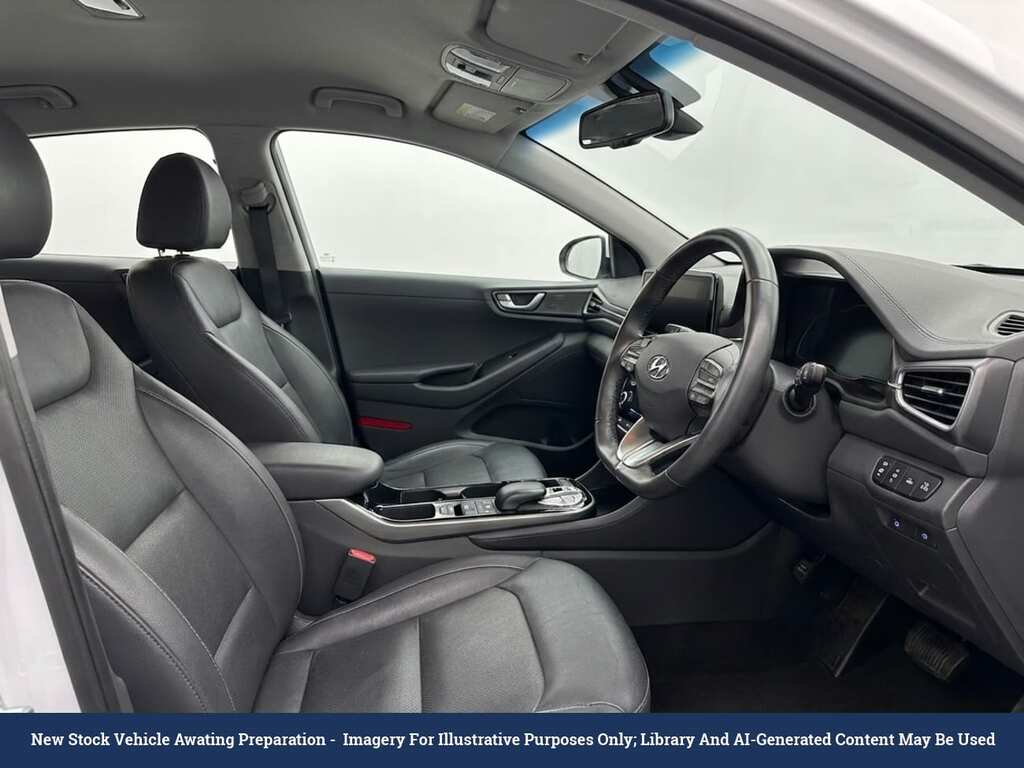 Hyundai Ioniq 38.3Kwh Premium Se Hatchback 13 Black #5