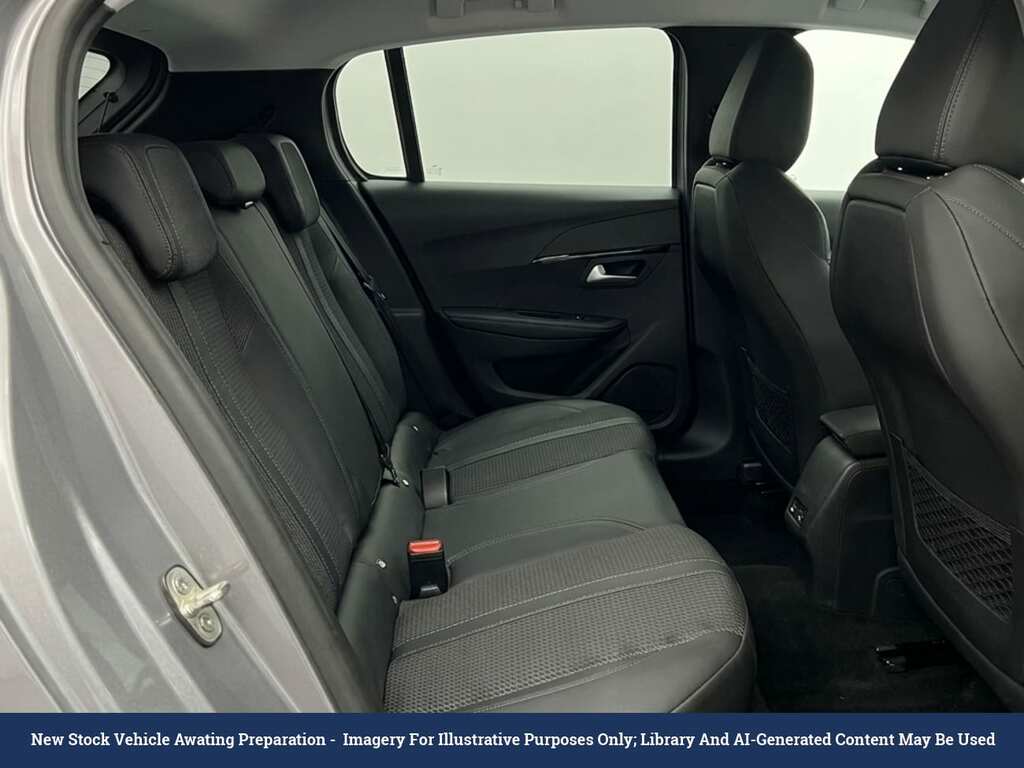 Peugeot e-208 50Kwh Gt Hatchback 11Kw Charger Grey #4