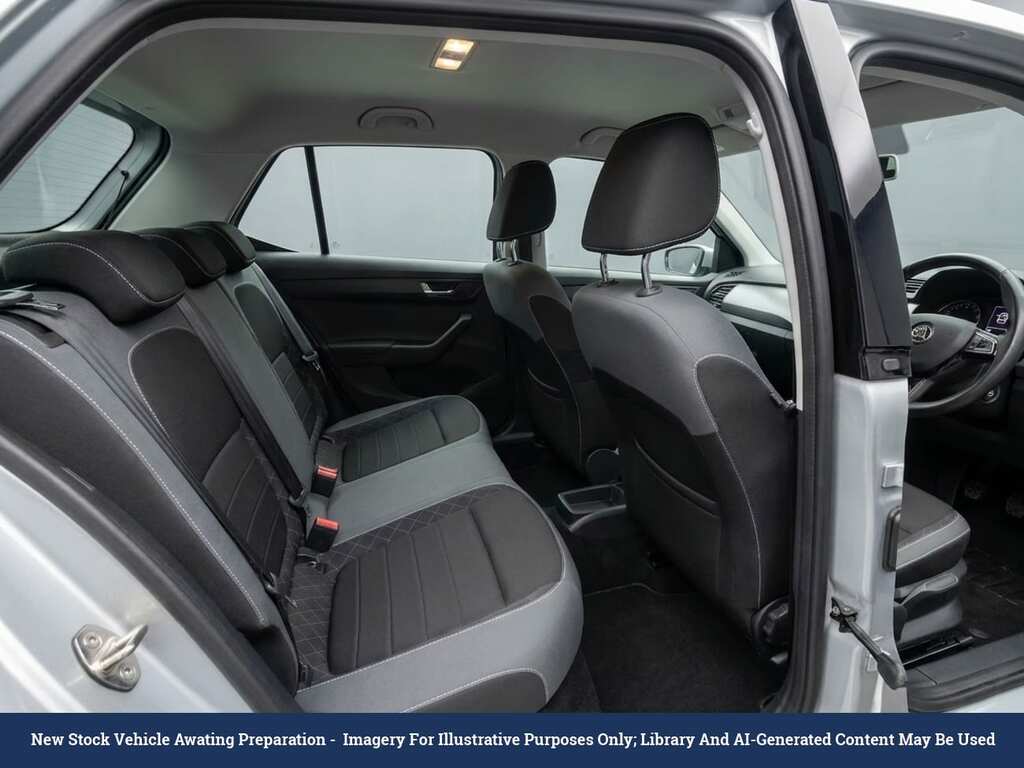 Skoda Fabia 1.0 Tsi Se Hatchback Euro 6 Ss Silver #4