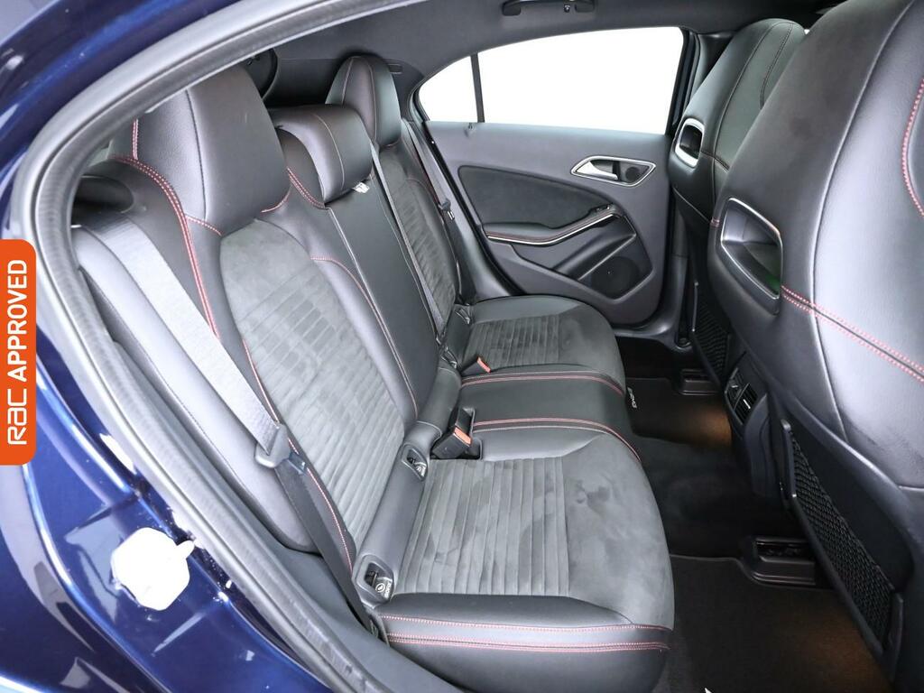 Mercedes-Benz A Class 2.1 A 200 D Sport 5 Seat Family Hatchback A Black #10