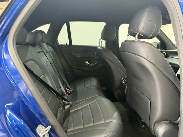 Mercedes-Benz GLC Class 250D 4Matic Amg Line Prem Plus 9G-tronic Estat Red #24