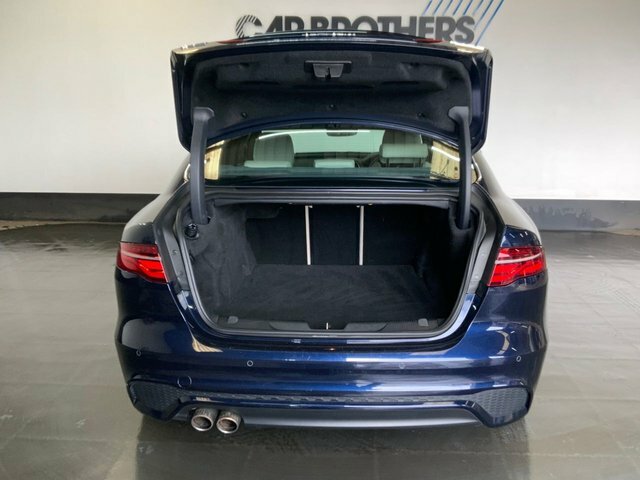 Jaguar XE 2.0 P300i R-dynamic Hse Awd Euro 6 Ss #10