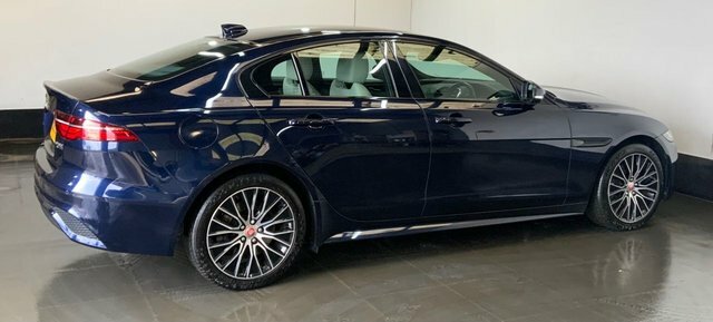 Jaguar XE 2.0 P300i R-dynamic Hse Awd Euro 6 Ss #7