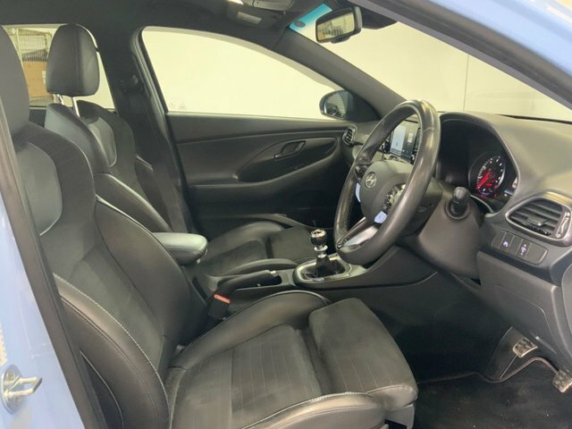 Hyundai I30 1.4T Gdi Premium Se Dct Red #18
