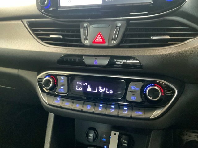 Hyundai I30 1.4T Gdi Premium Se Dct Red #29