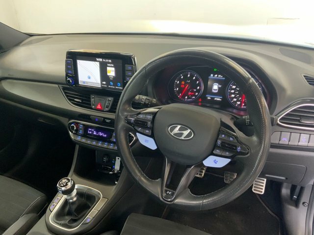 Hyundai I30 1.4T Gdi Premium Se Dct Red #26