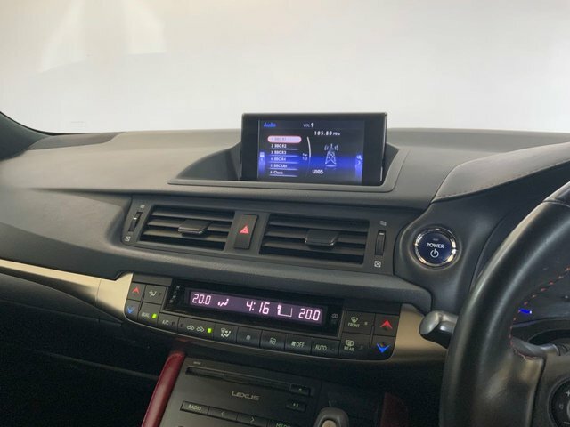 Lexus CT 200H 1.8 F-sport Cvt White #23