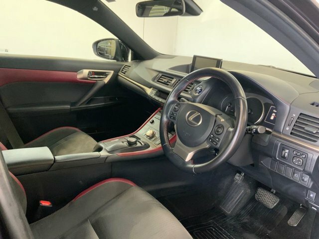 Lexus CT 200H 1.8 F-sport Cvt White #21