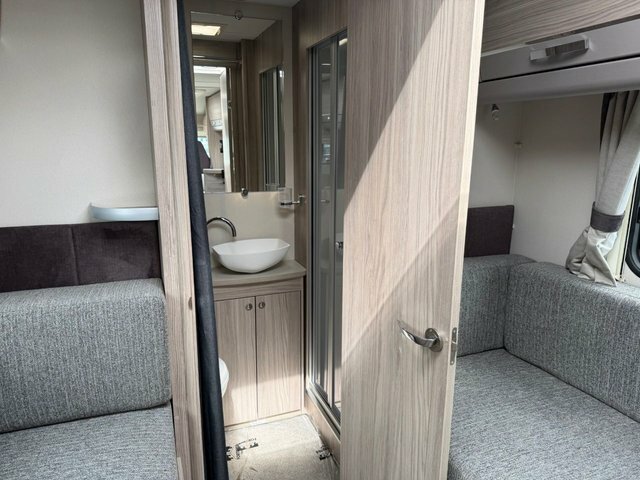 Peugeot Boxer Bluehdi 335 Professional Premium White #15