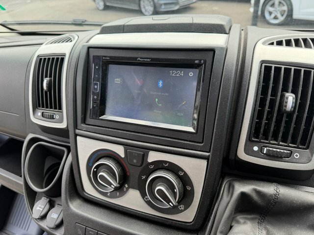 Peugeot Boxer Bluehdi 335 Professional Premium White #18