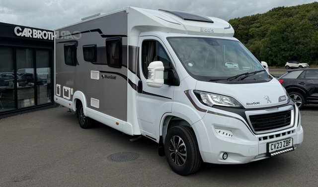 Peugeot Boxer 2.2L 138 Bhp White
