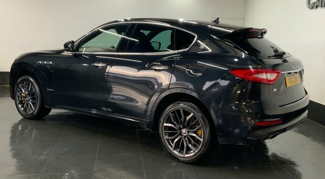Maserati Levante 3.0D V6 Gransport Nerissimo Suv Zf 4Wd Black #6