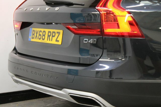 Volvo V90 Cross Country D4 188Bhp Awd 360 Camera Silver #47