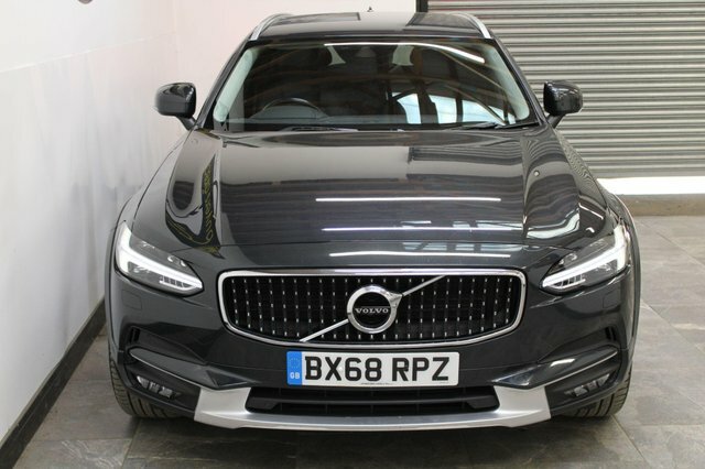 Volvo V90 Cross Country 2018 2.0 D4 Pro Awd Euro 6 Ss Grey #4