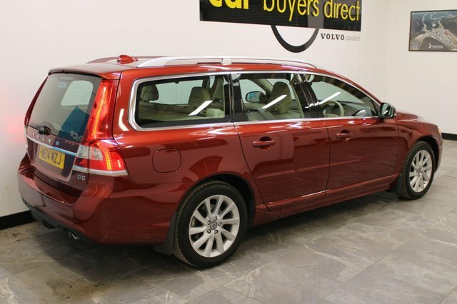 Volvo V70 2014 2.4 D5 Se Lux Geartronic Euro 5 Red #4