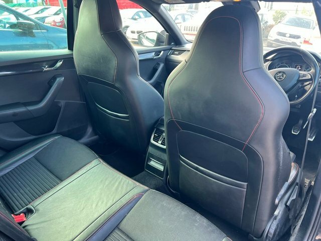 Skoda Octavia Tfsi Vrs Hatchback Black #6