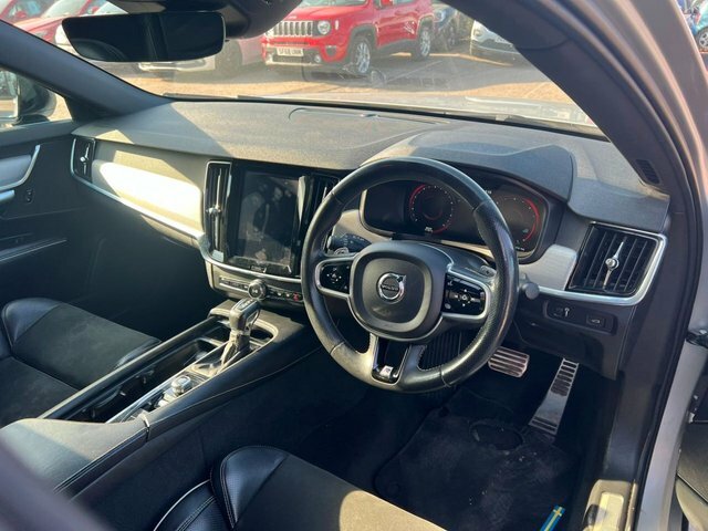 Volvo S90 D4 R-design Saloon NJ18LZA Silver #5