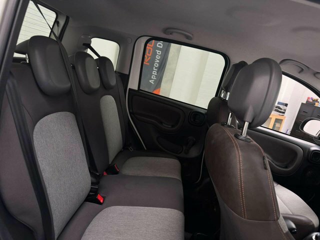Fiat Panda 0.9 Twinair Trekking 85 Bhp White #19