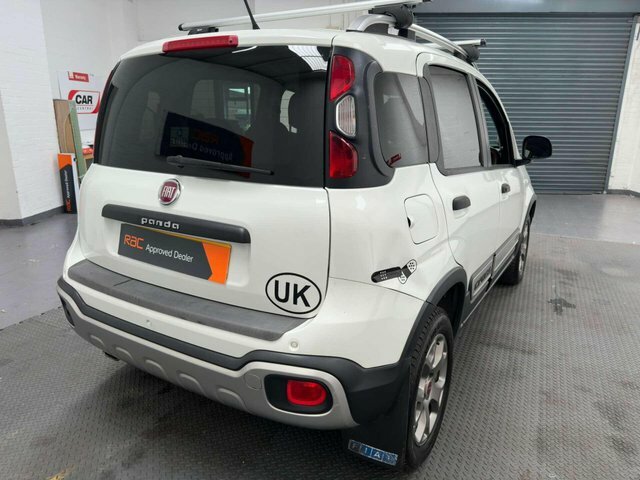 Fiat Panda 1.3 Multijet Cross Hatchback Eur White #6