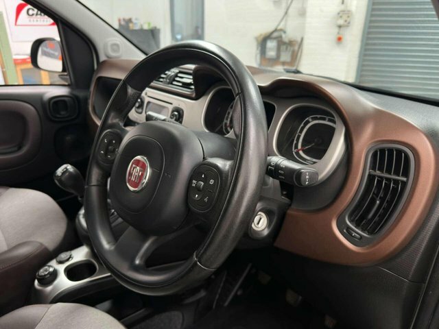 Fiat Panda 0.9 Twinair Trekking 85 Bhp White #10