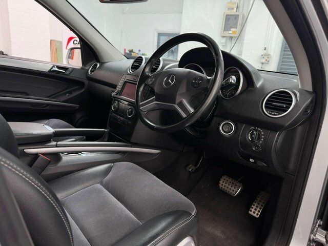 Mercedes-Benz M Class 4X4 3.0 Ml300 Cdi V6 Blueefficiency Sport 7G-troni Silver #18