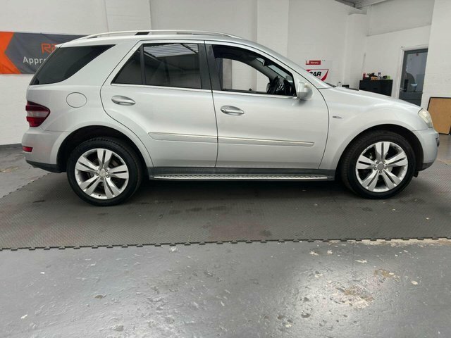 Mercedes-Benz M Class 4X4 3.0 Ml300 Cdi V6 Blueefficiency Sport 7G-troni Silver #7