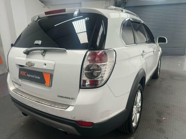 Chevrolet Captiva 2.2 Vcdi Ltz Suv 4Wd Euro 5 7 Sea White #6