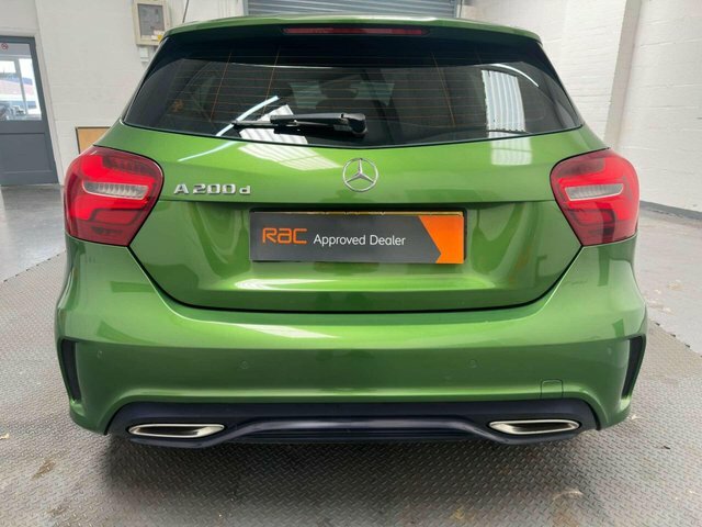 Mercedes-Benz A Class 2.1 A200d Amg Line Premium Hatchback Green #4